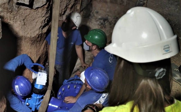 La Emshi garantiza el suministro de agua potable en Picanya con una toma de emergencia