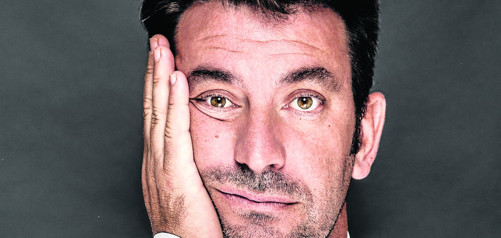 Entrevista a Arturo Valls: «Las carcajadas de una señora son alimento para el alma» - Vimarsana News