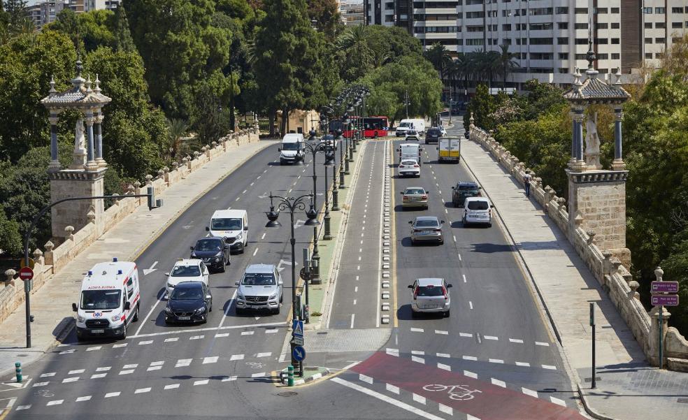 El Ayuntamiento de Valencia impulsa el cierre al tráfico de todos los puentes históricos