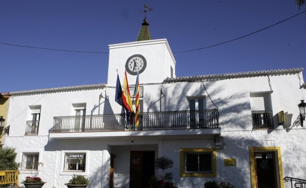 Recurren las bases para una plaza de educador en Tous por requerir estar vacunado contra el Covid