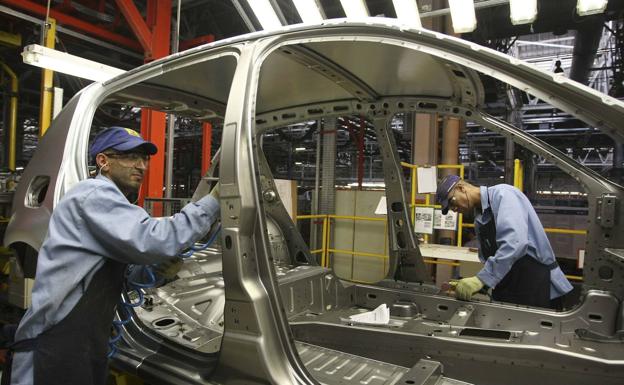 La producción industrial sube un 11,2% en junio