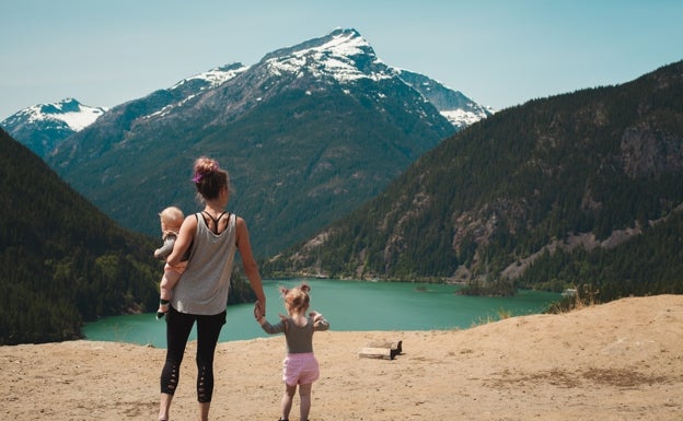 Qué llevar en la maleta para viajar con niños