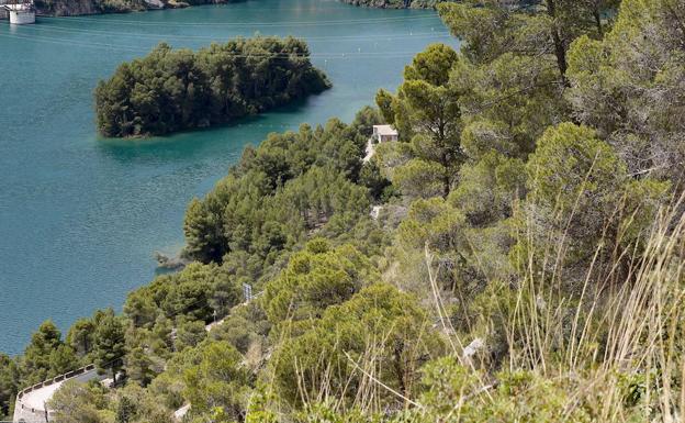 Las 7 actividades prohibidas en los parajes valencianos durante la ola de calor