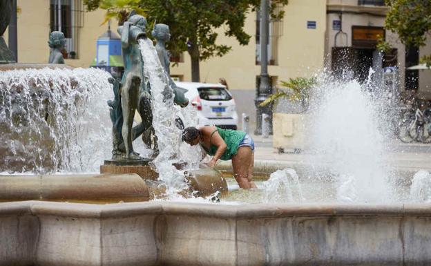 La ola de calor se recrudece en la Comunitat: Aemet prevé 42 grados y tormentas con granizo de cara al fin de semana