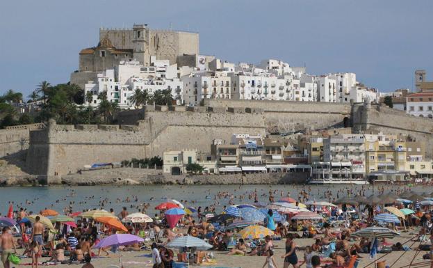 Así están las playas de Peñíscola y Benicàssim hoy