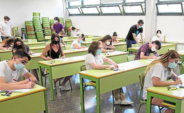 Las carreras menos demandadas por los alumnos en la Comunitat