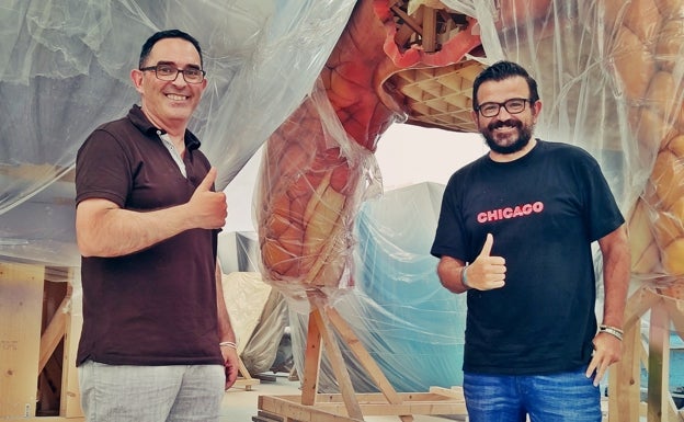 Un artista fallero plantará en Noscarmientas cuatro décadas después