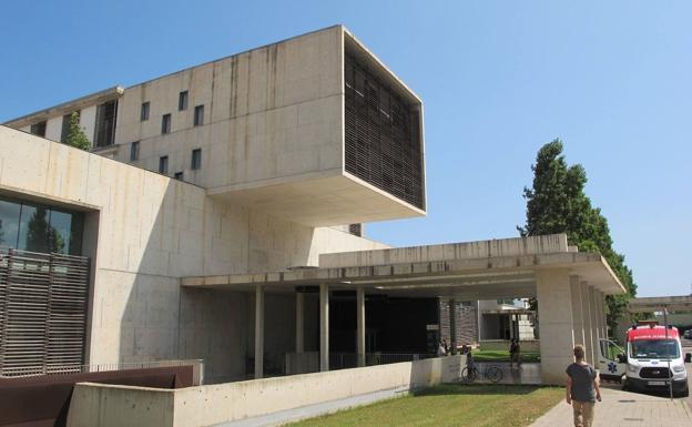 Sanidad avisará a la CNMV de que la ley valenciana establece limitaciones ante el acuerdo entre DKV y Ribera