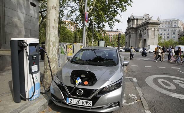 Los coches eléctricos más vendidos de España en verano