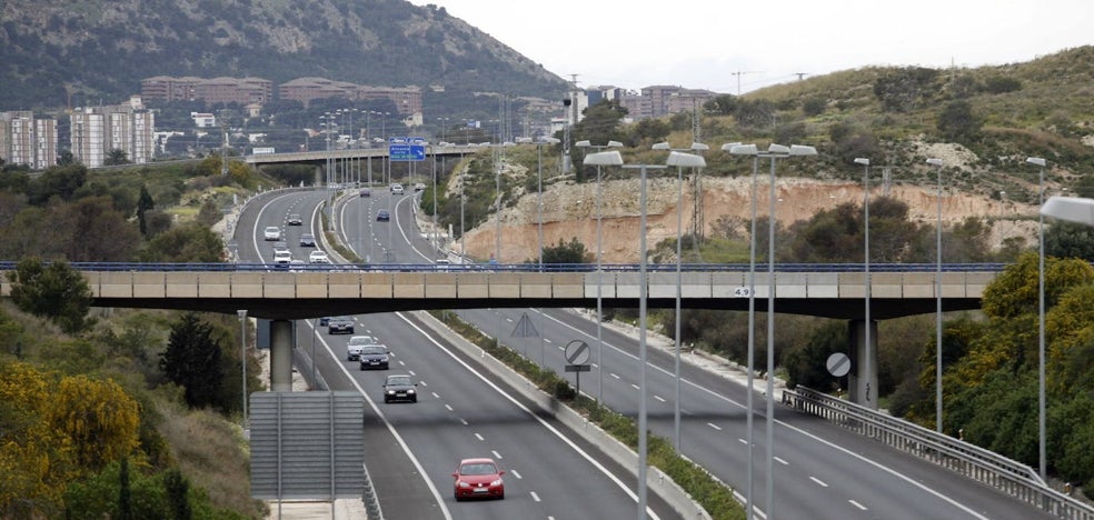 Operacion retorno: La DGT preve 850.000 desplazamientos en las carreteras alicantinas durante el fin de semana - Vimarsana News