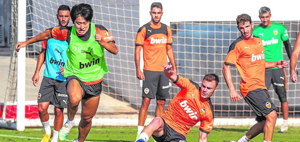 Valencia CF | Kang In deja tocado a Meriton - Vimarsana News