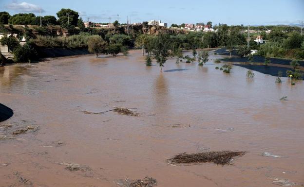 Las localidades donde más ha llovido esta noche: hasta 100 l/m2 en unas horas