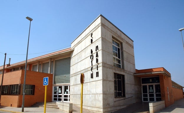 Carlet amplía el servicio de limpieza de los colegios