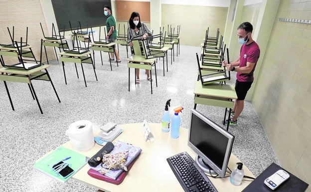 La política educativa del Botánico reduce a la mitad el alumnado en castellano