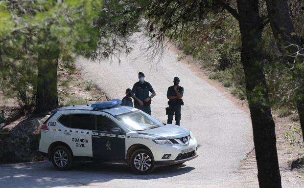 La Guardia Civil busca el cadáver de Marta Calvo en los alrededores de una ermita y una cantera
