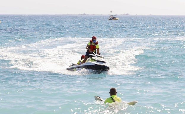 El servicio de socorrismo de l'Albir pone a prueba sus protocolos