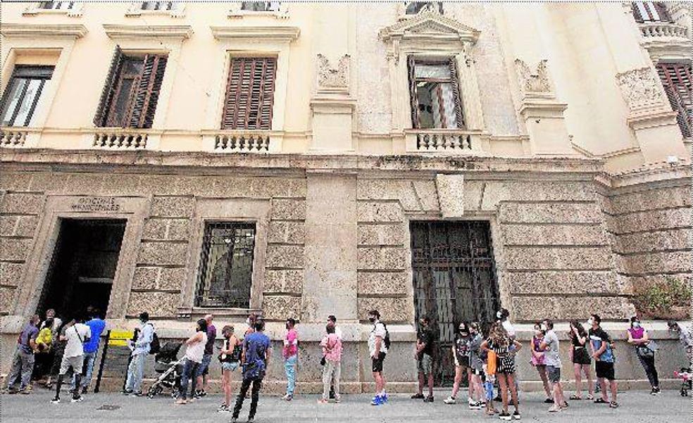 La dictadura de la cita previa en la Comunitat Valenciana