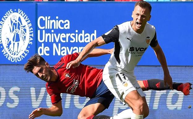 Cheryshev estará un mes de baja por un esguince en el ligamento colateral medial de su rodilla izquierda