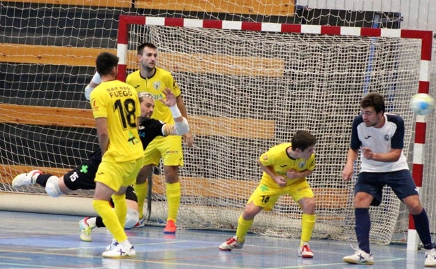 Derrota del Mar Dénia en su presentación ante el CD Santa Ana