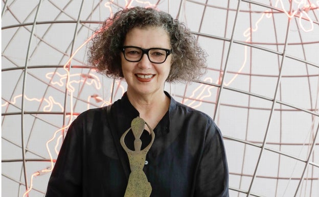 Mona Hatoum recibe el premio Julio González en Valencia