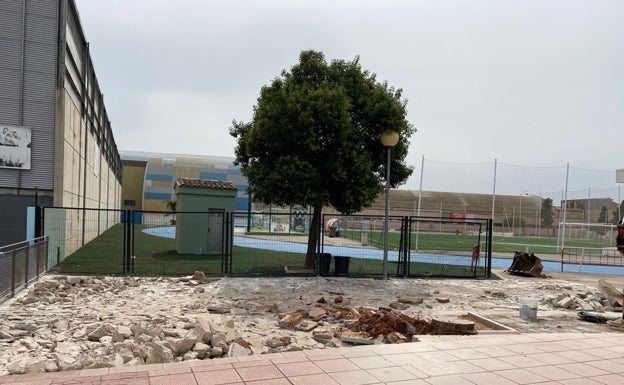 Benifaió mejora la accesibilidad en el pabellón y el polideportivo