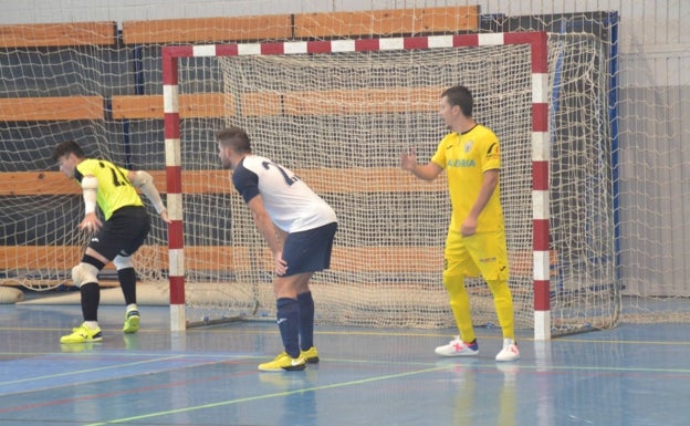 El CFS Mar Dénia inicia la liga goleando al Racing de Novelda