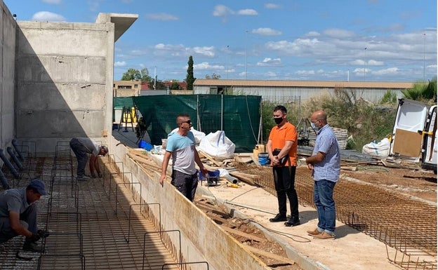 Catarroja inicia las obras para ampliar el cementerio con 84 nichos nuevos