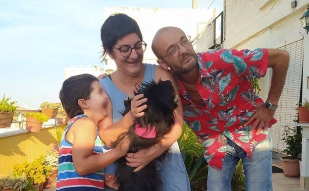 Campaña especial del refugio de animales Paterna con motivo del día del perro adoptado