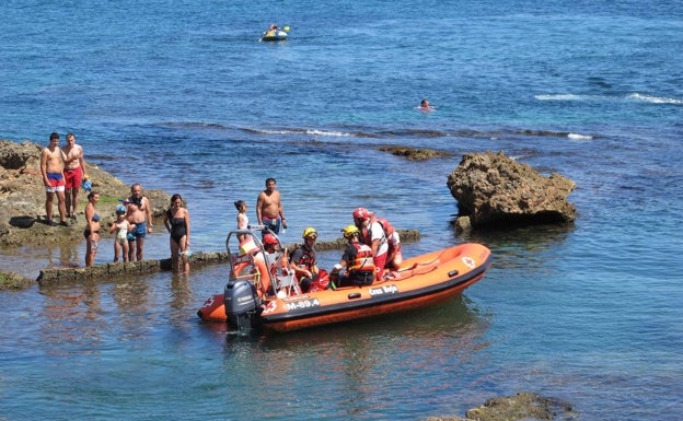 Las atenciones en playas de Dénia crecen en temporada alta un 47% respecto a 2019