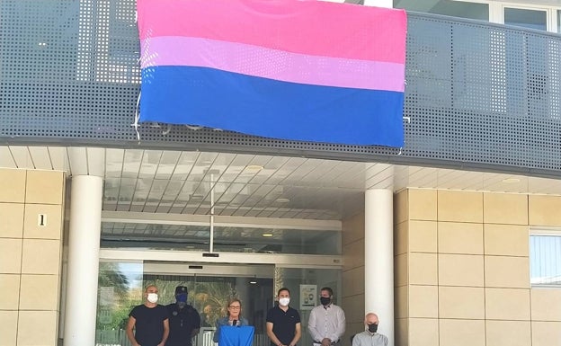 Canet conmemora el Día Internacional de la Visibilidad Bisexual