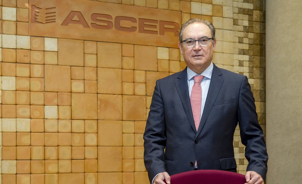 El azulejo reivindica el corredor y el acceso norte para acelerar las exportaciones