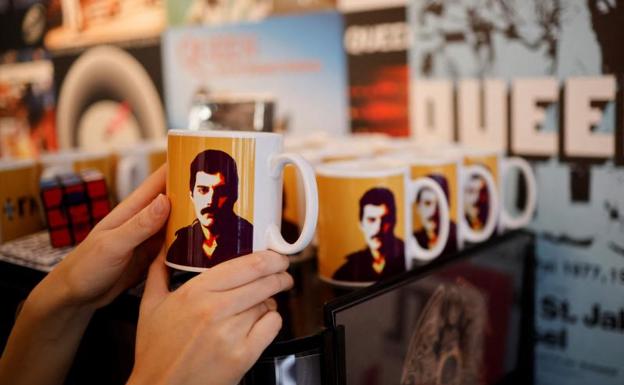 Queen abre una tienda efímera en Londres