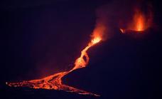 El volcán Cumbre Vieja no deja de rugir