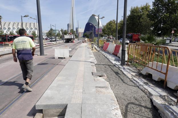 Más de 40 ofertas aspiran al diseño de las nuevas líneas de tranvía en Valencia
