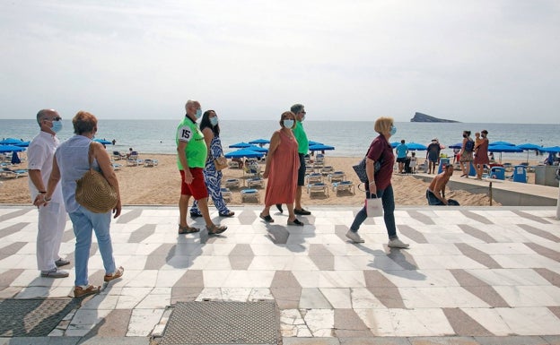 La ocupación hotelera en Benidorm y la Costa Blanca se acerca a la de 2019, antes de la pandemia