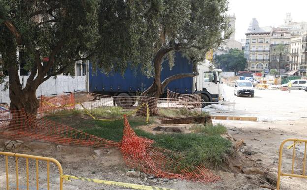 Sitiados por las obras en Valencia: «Te empujan a irte de aquí»