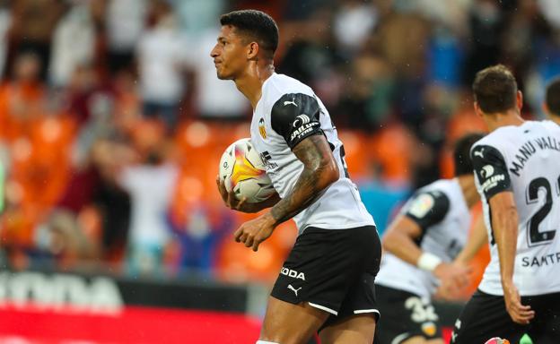 Marcos André salta a escena por la sanción de Maxi Gómez