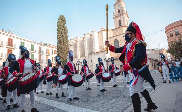 El Tio de la Porra cierra colegios en Gandia y abre cuatro días de Fira