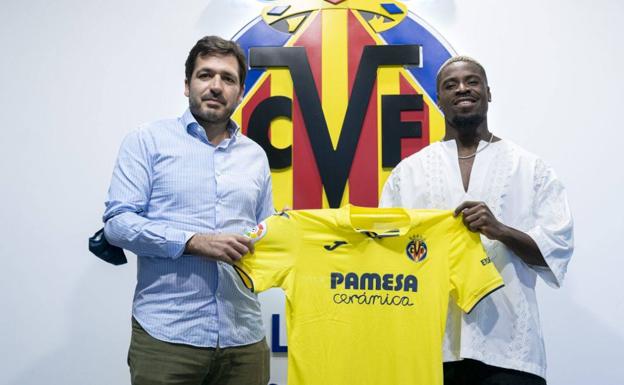 El Villarreal se refuerza con el costamarfileño Serge Aurier