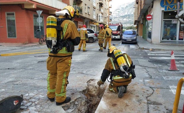 Fuga de gas junto a colegios y una carretera en l'Eliana