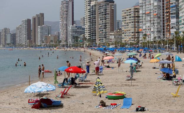 Así estarán los hoteles de Benidorm en el puente del Pilar