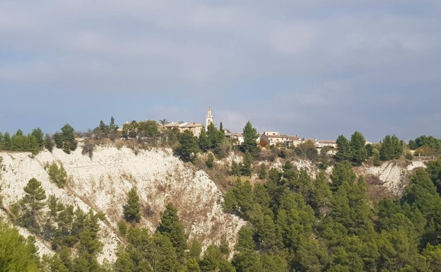 Benillup, un pueblo en peligro por los desprendimientos del Barranc de Caraita