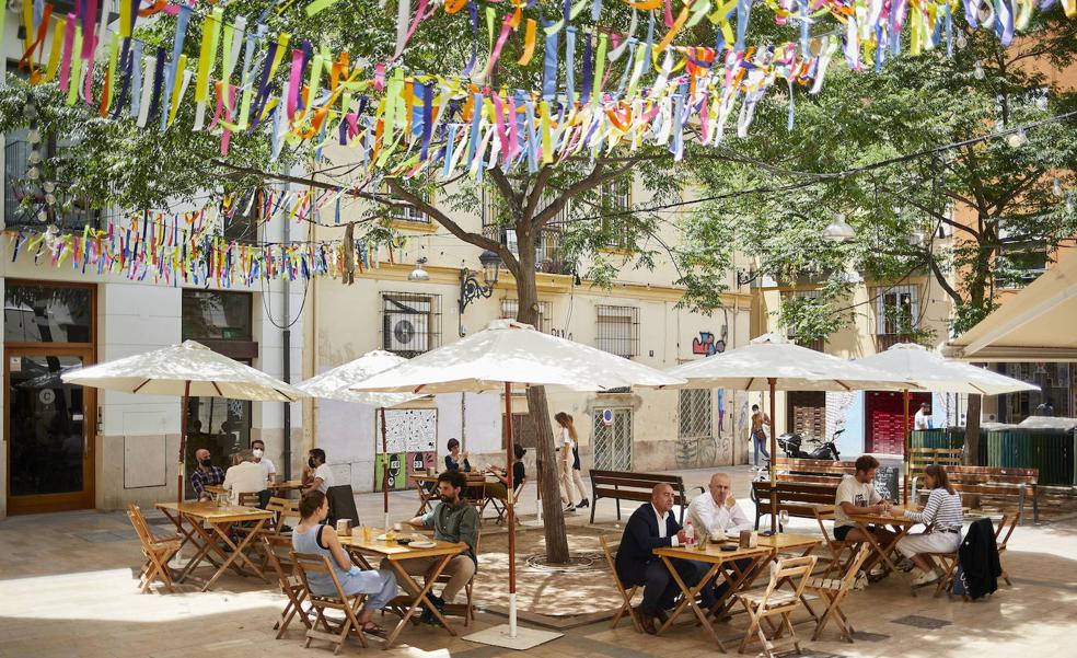 La normalidad vuelve a la Comunitat Valenciana: la hostelería y el ocio nocturno pueden utilizar sus instalaciones sin aforos ni limitaciones horarias