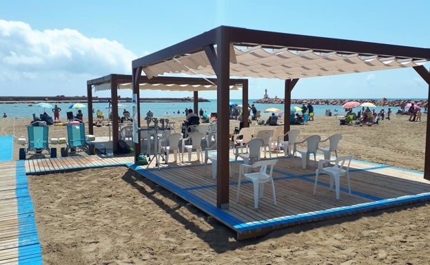 La playa Pobla Marina consigue la certificación de accesibilidad de Aenor