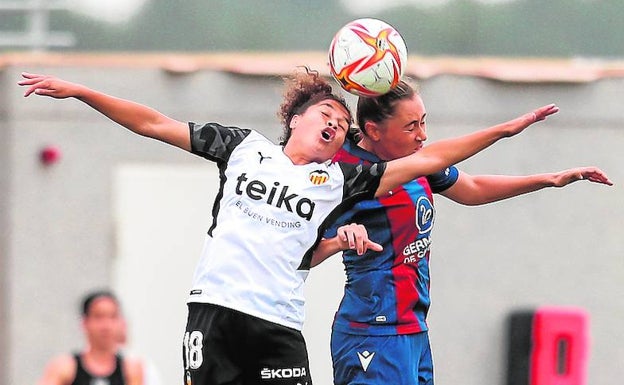 El Levante vuela alto en el derbi