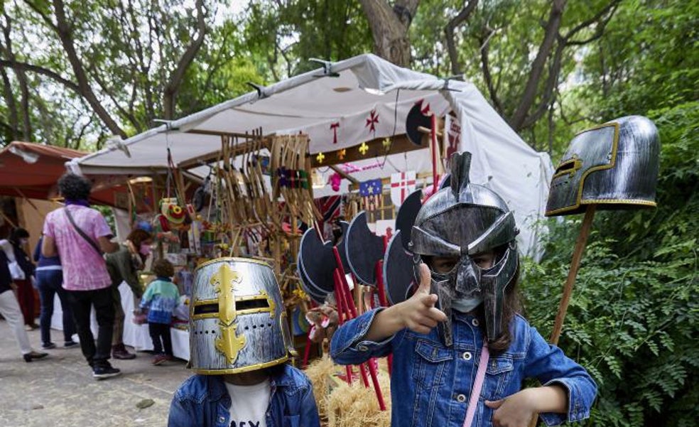 El mercado medieval quiere mantenerse en el Jardín del Turia