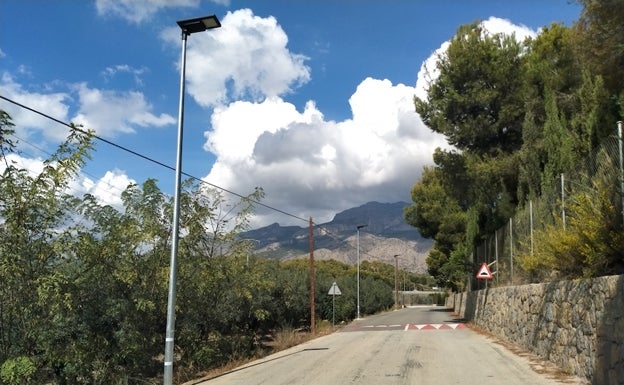 Altea finaliza los trabajos de iluminación del camí Fondo