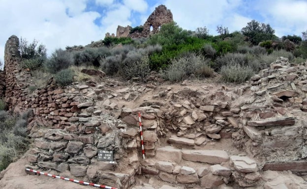 Olocau encuentra la antigua puerta del castillo del Real