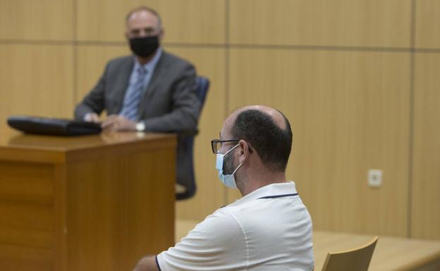 Un hombre, condenado por agredir e insultar a miembros de Testigos de Jehová en Torrent