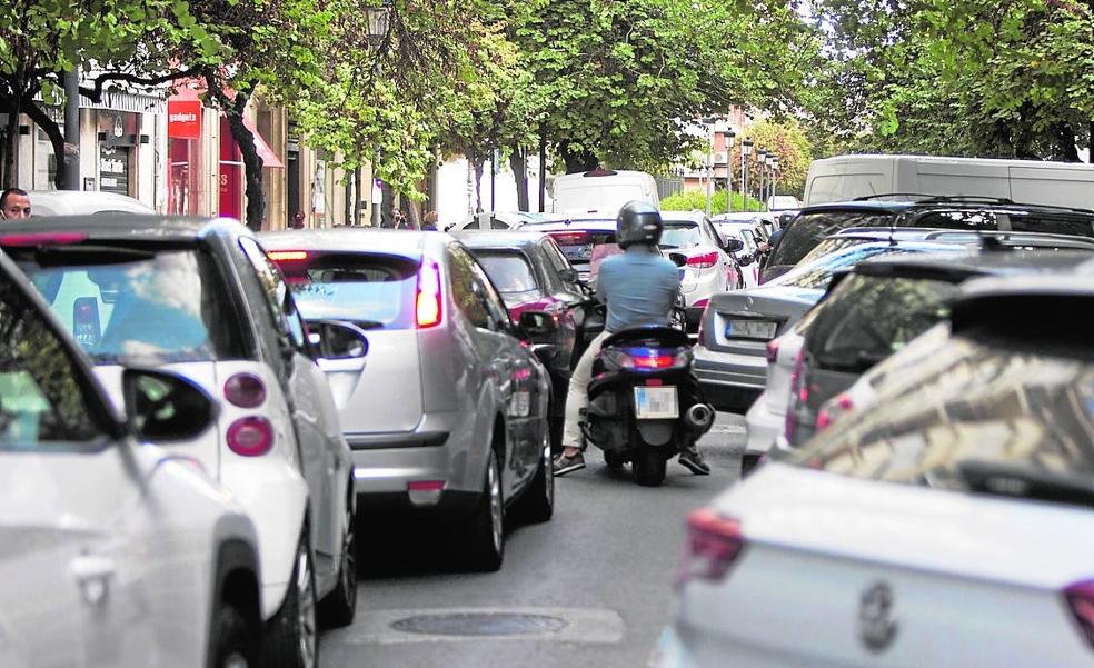La pesadilla de aparcar en Valencia